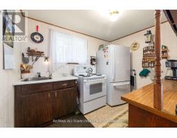 Cottage # 9 - 1006 Youngs Road, Muskoka Lakes, ON P0B1J0 Photo 9