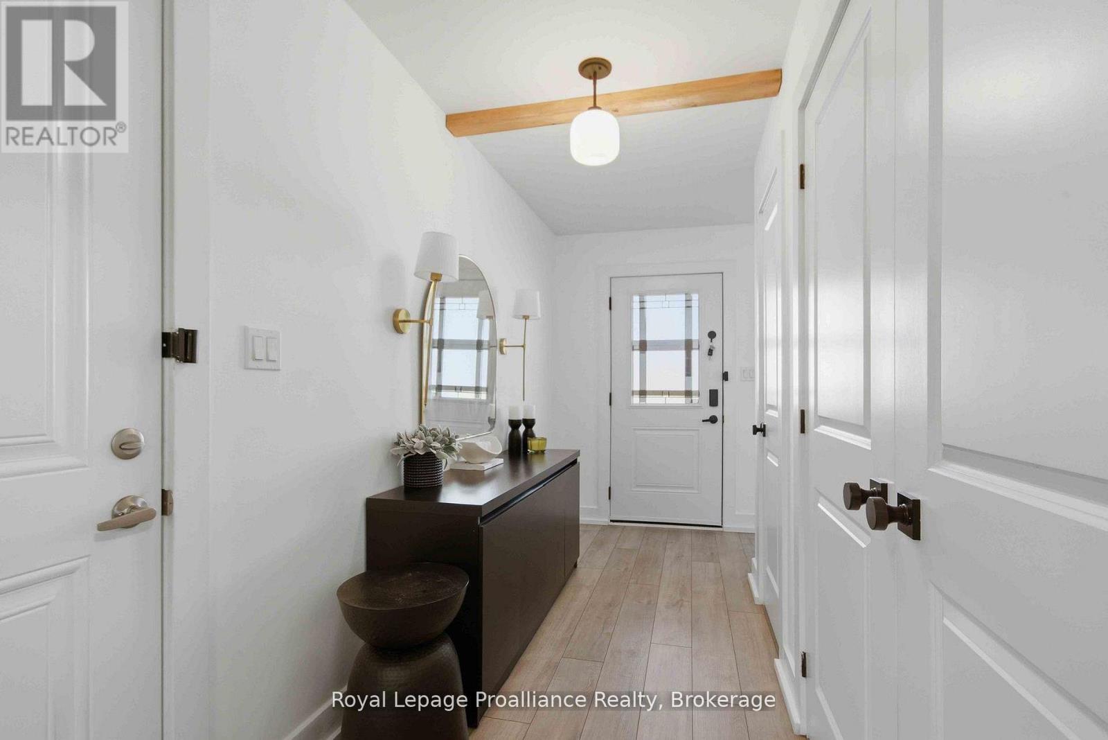 24 BUCHANAN AVENUE - 5