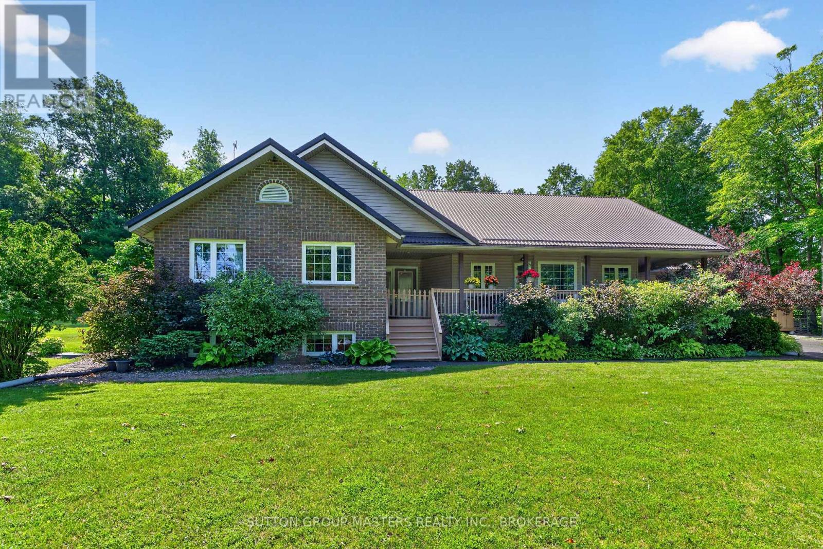 710 MAPLE ROAD - 1