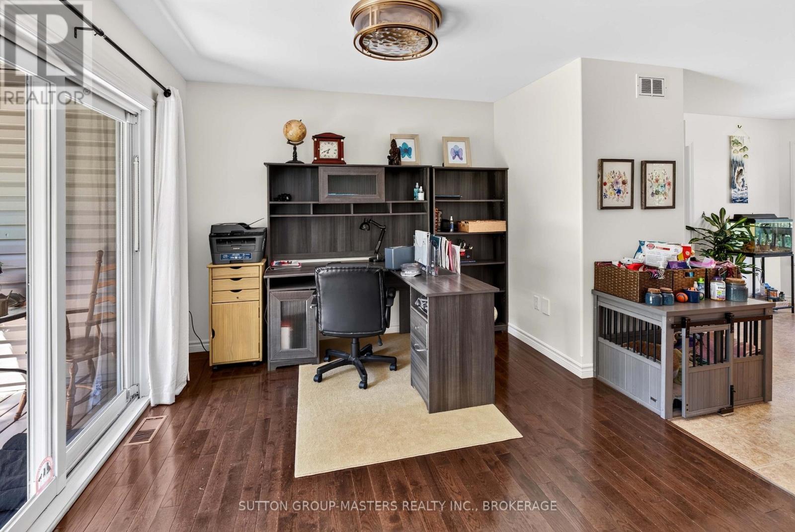 710 MAPLE ROAD - 31
