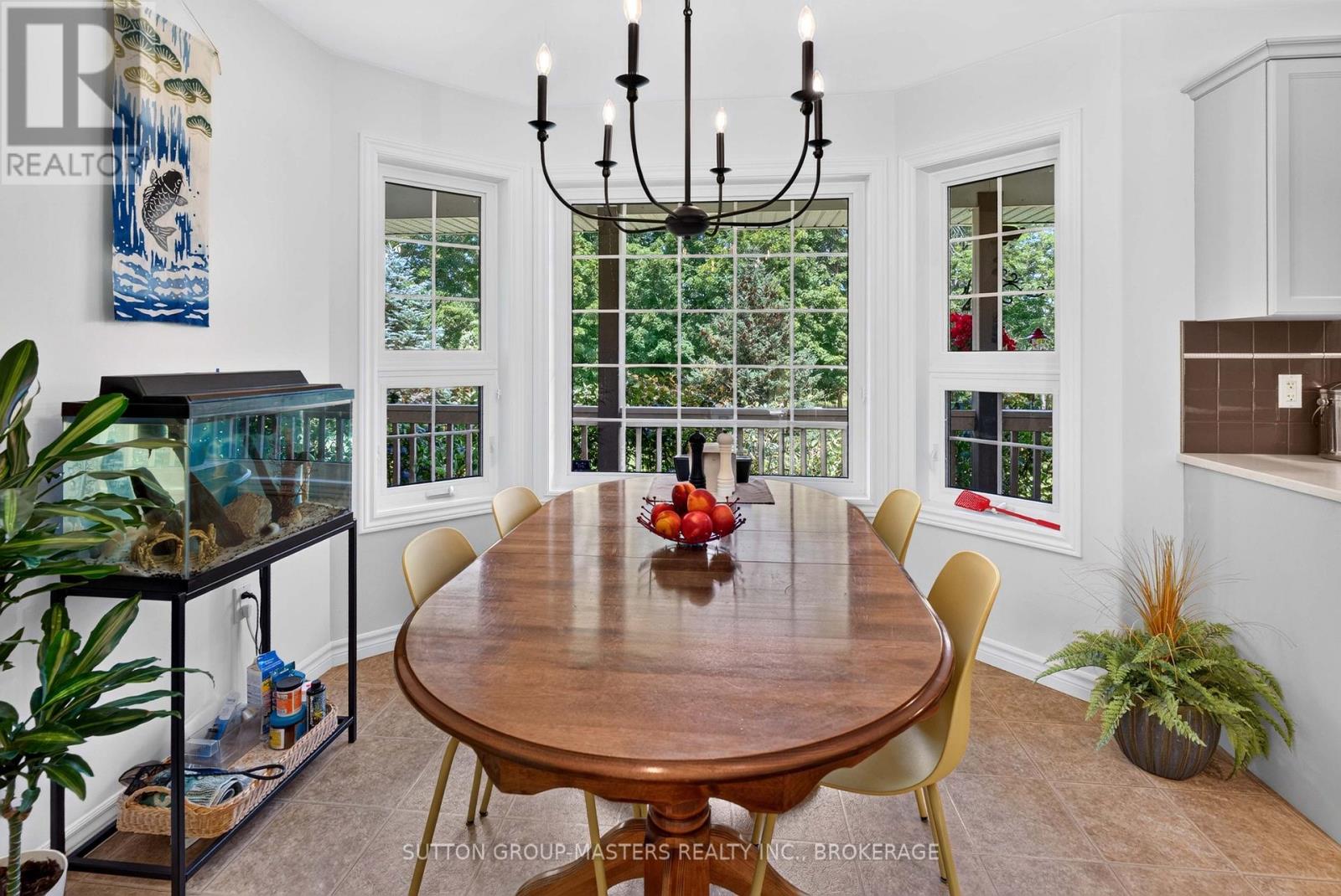 710 MAPLE ROAD - 36