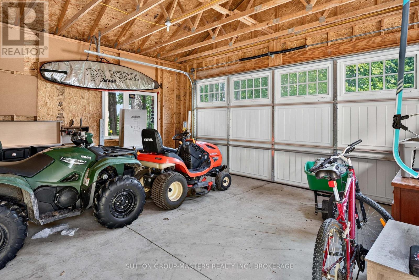 710 MAPLE ROAD - 39