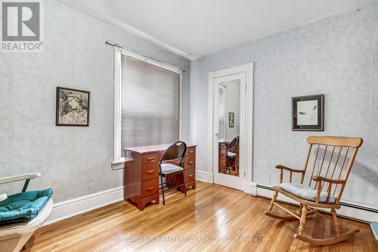 63 SOUTHWICK STREET - 18