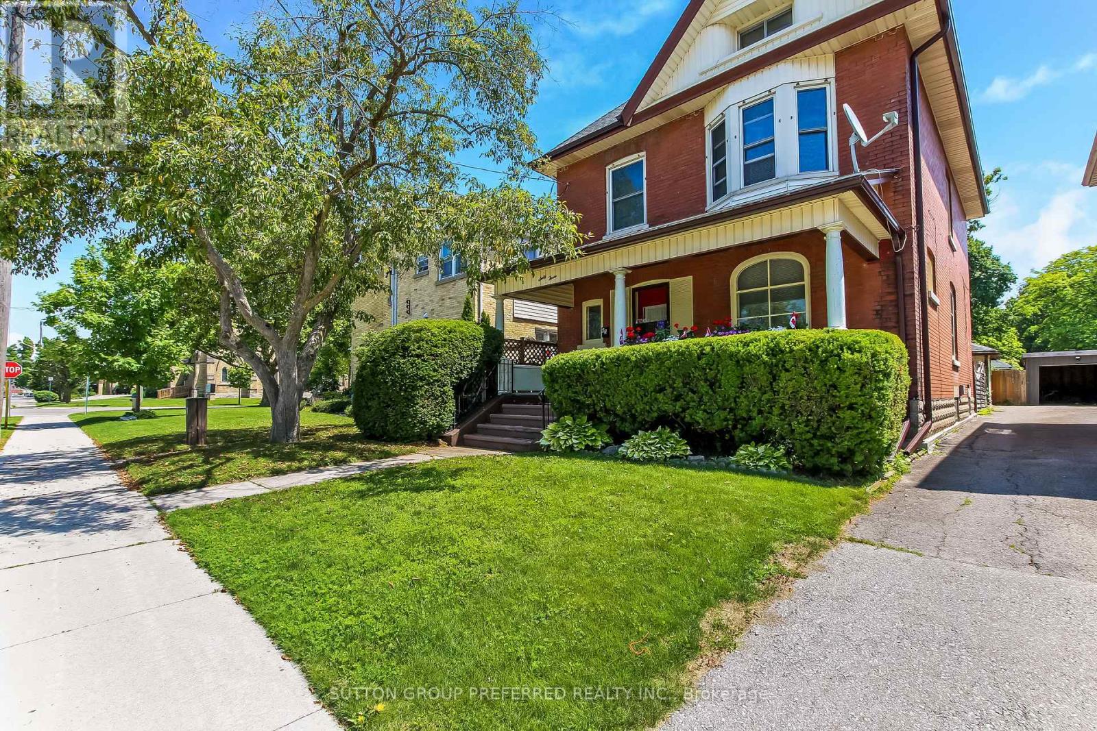 63 SOUTHWICK STREET - 3