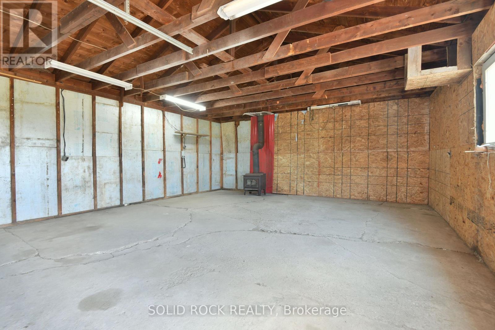 1097 132 HIGHWAY - 31