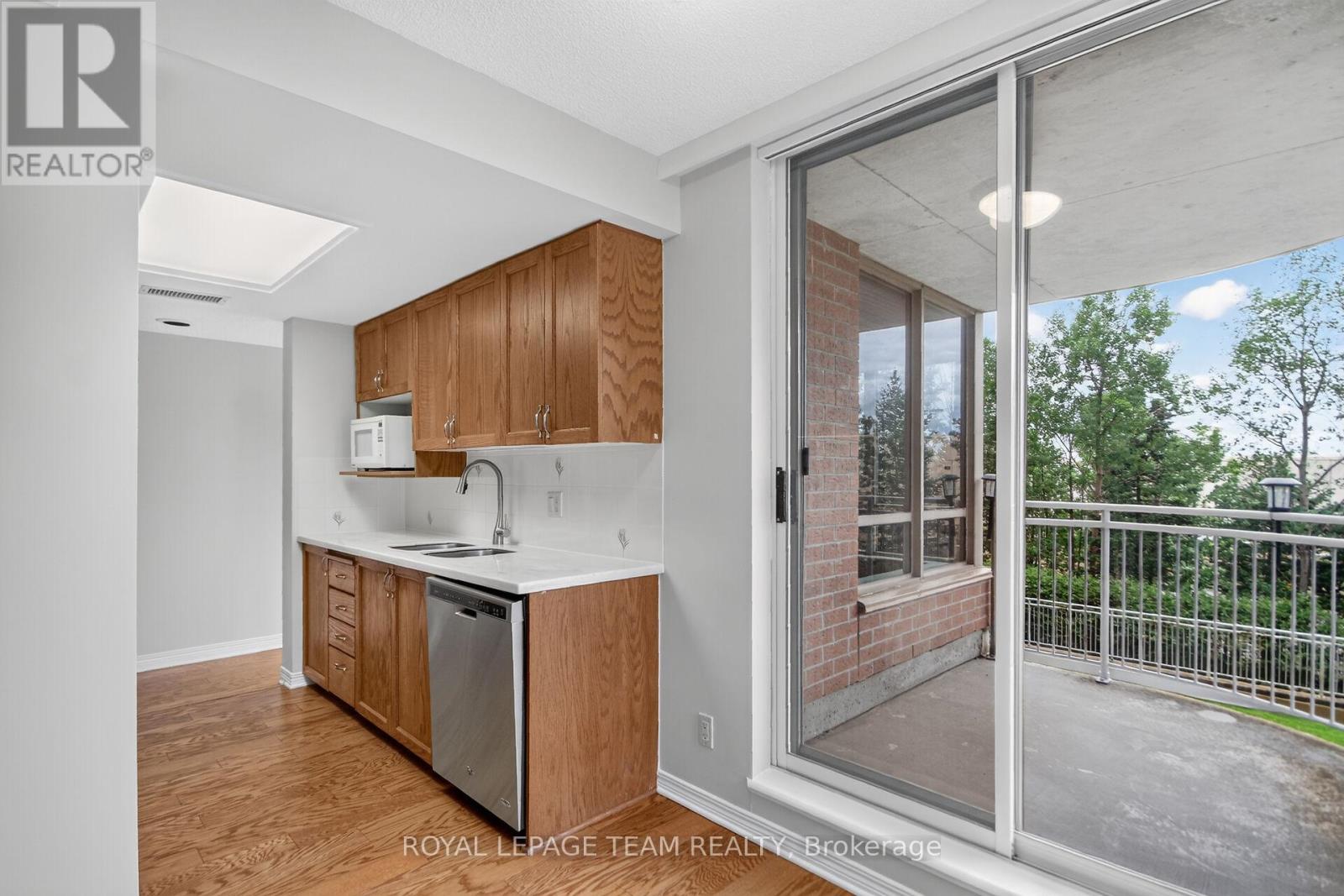 2 Bed, 2 Bath Apartment for Sale in Ottawa – 201 – 100 GRANT CARMAN DRIVE, Ottawa – MLS# X13519166 - Image 19