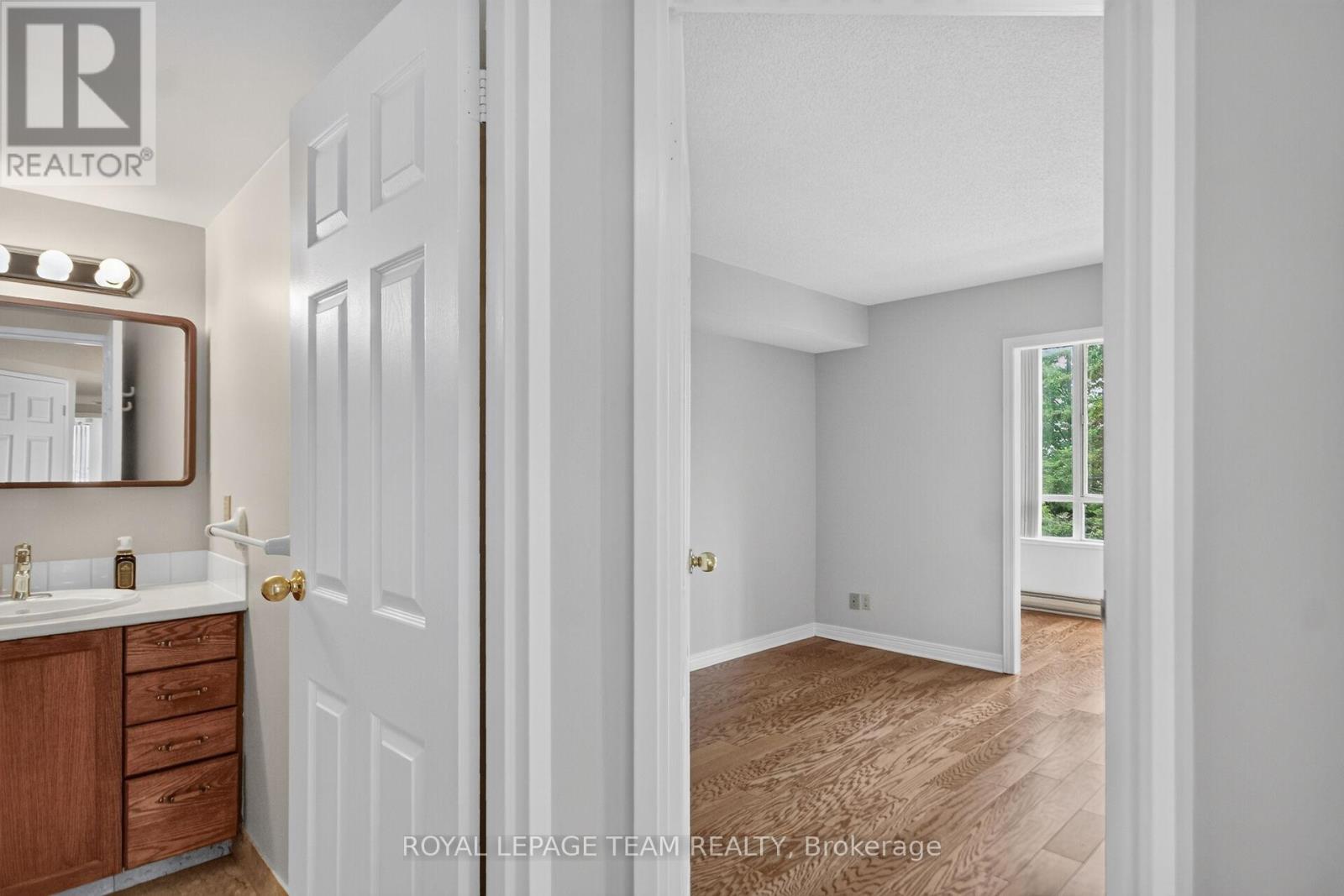 2 Bed, 2 Bath Apartment for Sale in Ottawa – 201 – 100 GRANT CARMAN DRIVE, Ottawa – MLS# X13519166 - Image 28