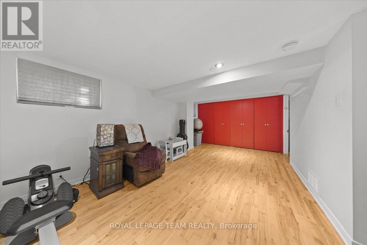 1 Bed, 1 Bath House for Sale in Ottawa – 331 BEECHGROVE AVENUE, Ottawa – MLS# X13519178 - Image 23