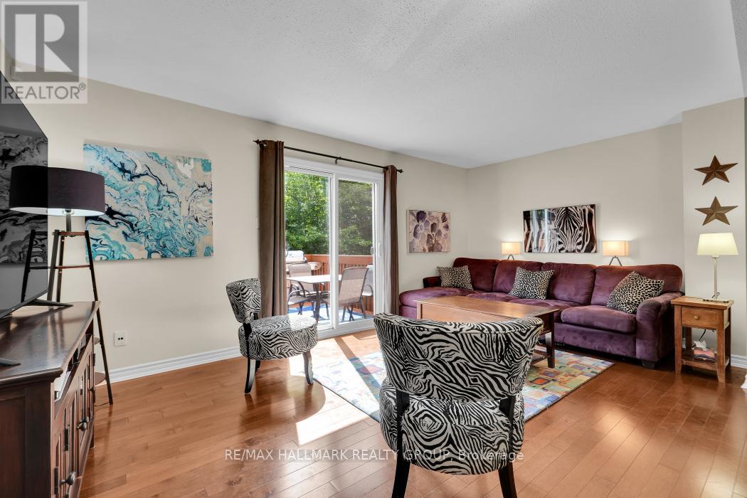 3 Bed, 3 Bath House for Sale in Ottawa – 398 VERDON PRIVATE, Ottawa – MLS# X13519248 - Image 12