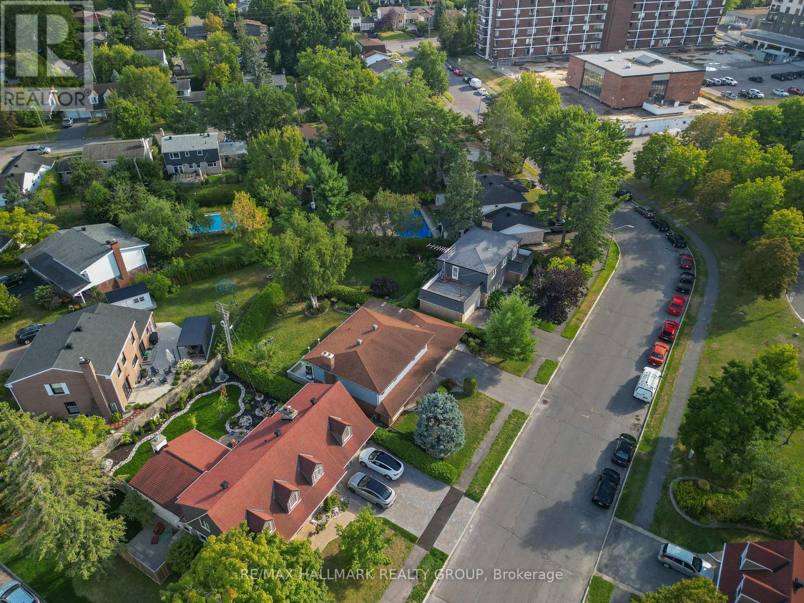 5 Bed, 3 Bath House for Sale in Ottawa – 1712 PLAYFAIR DRIVE, Ottawa – MLS# X13519362 - Image 47