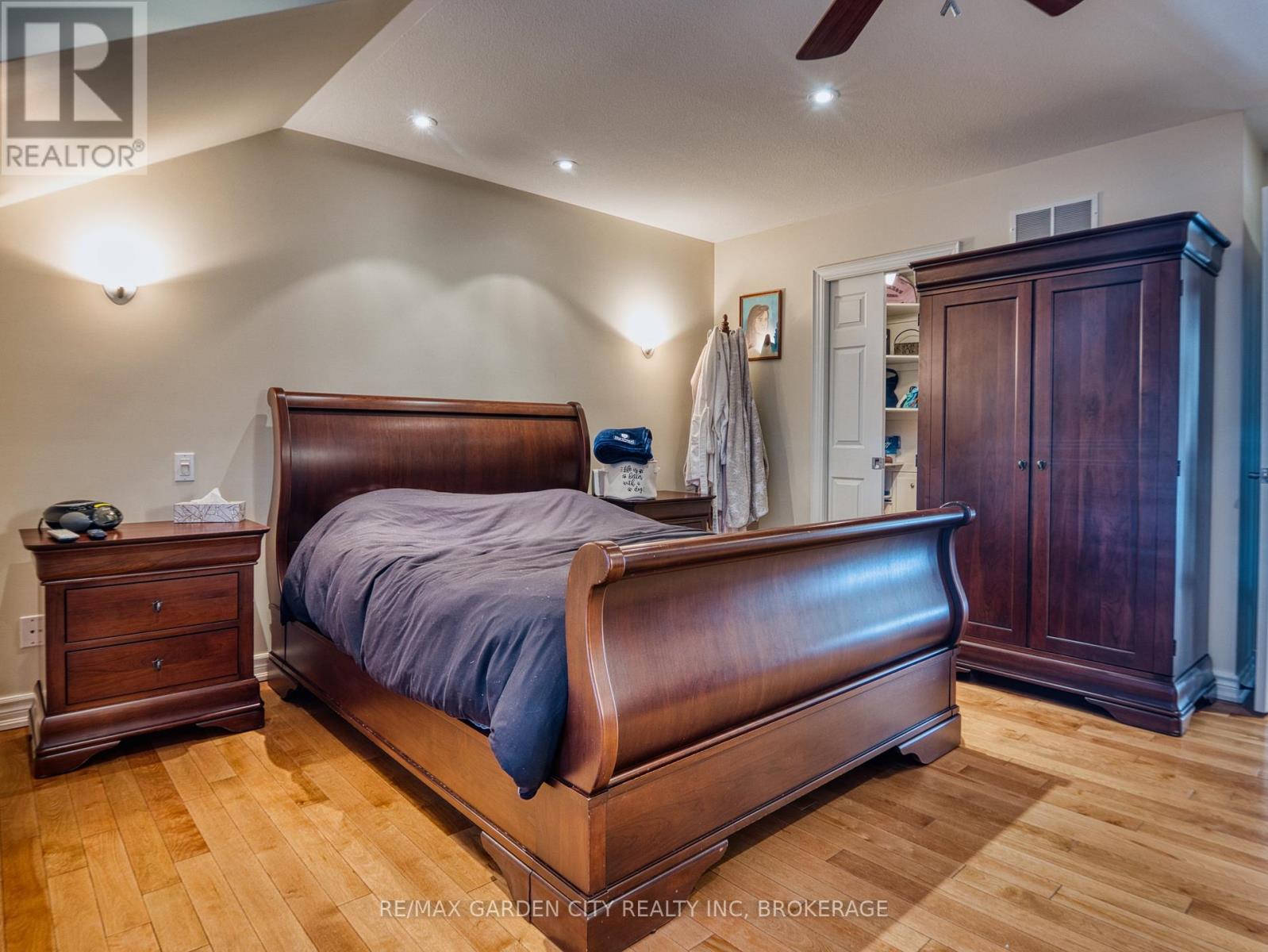 #16 31 SAWMILL ROAD - Image 24