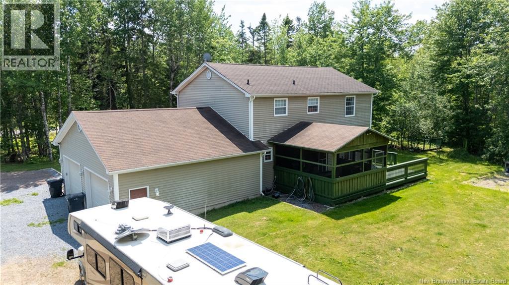 32 Bellefield - Image 4