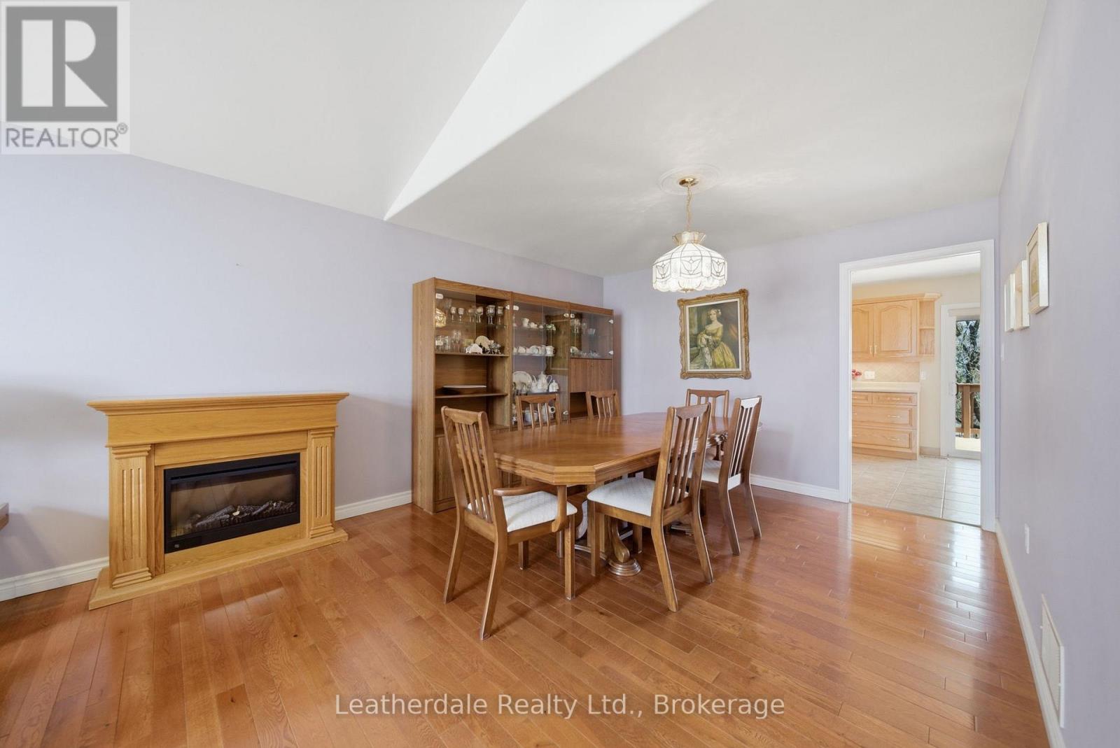 3 ROSEMARY ROAD - 11