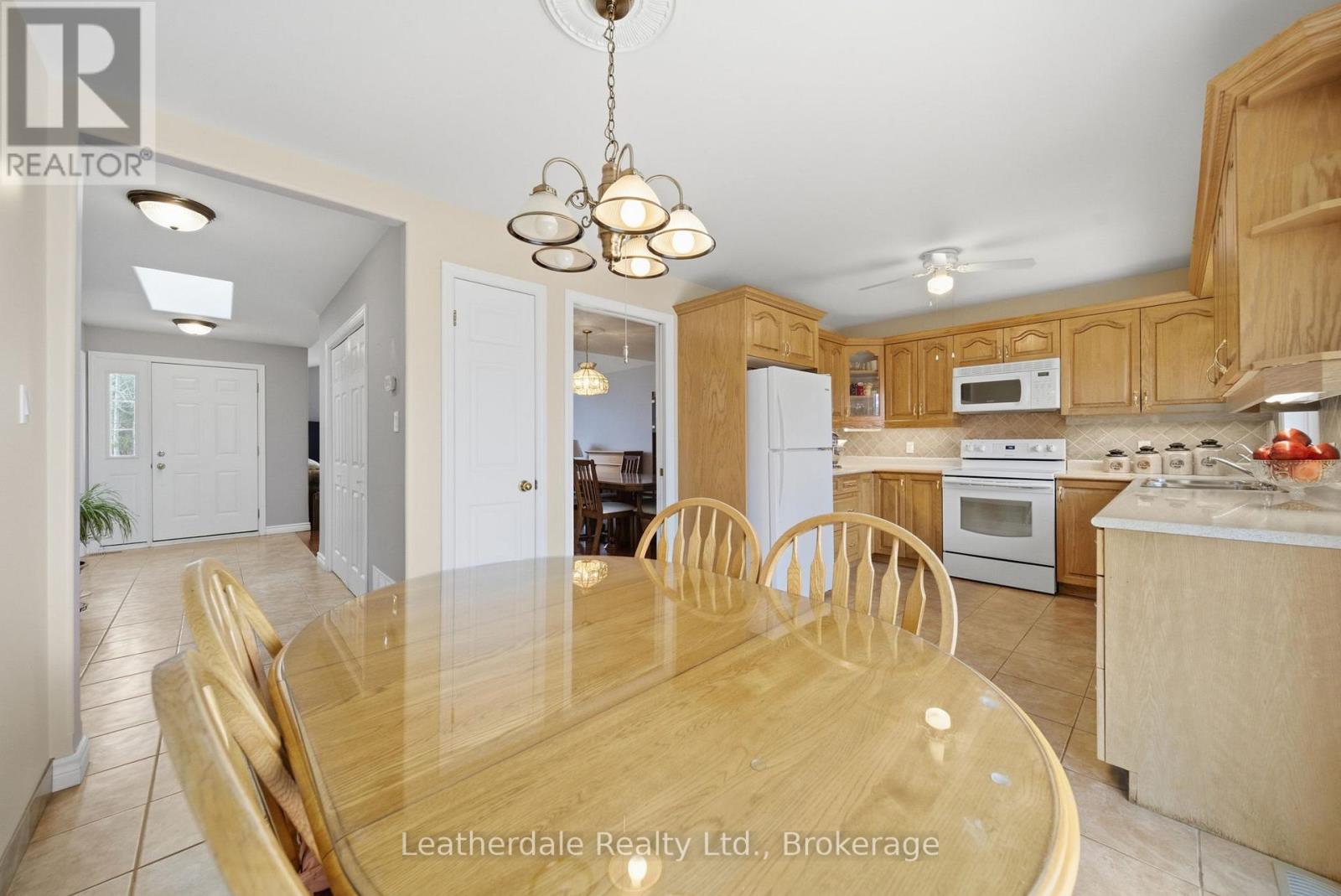 3 ROSEMARY ROAD - 15