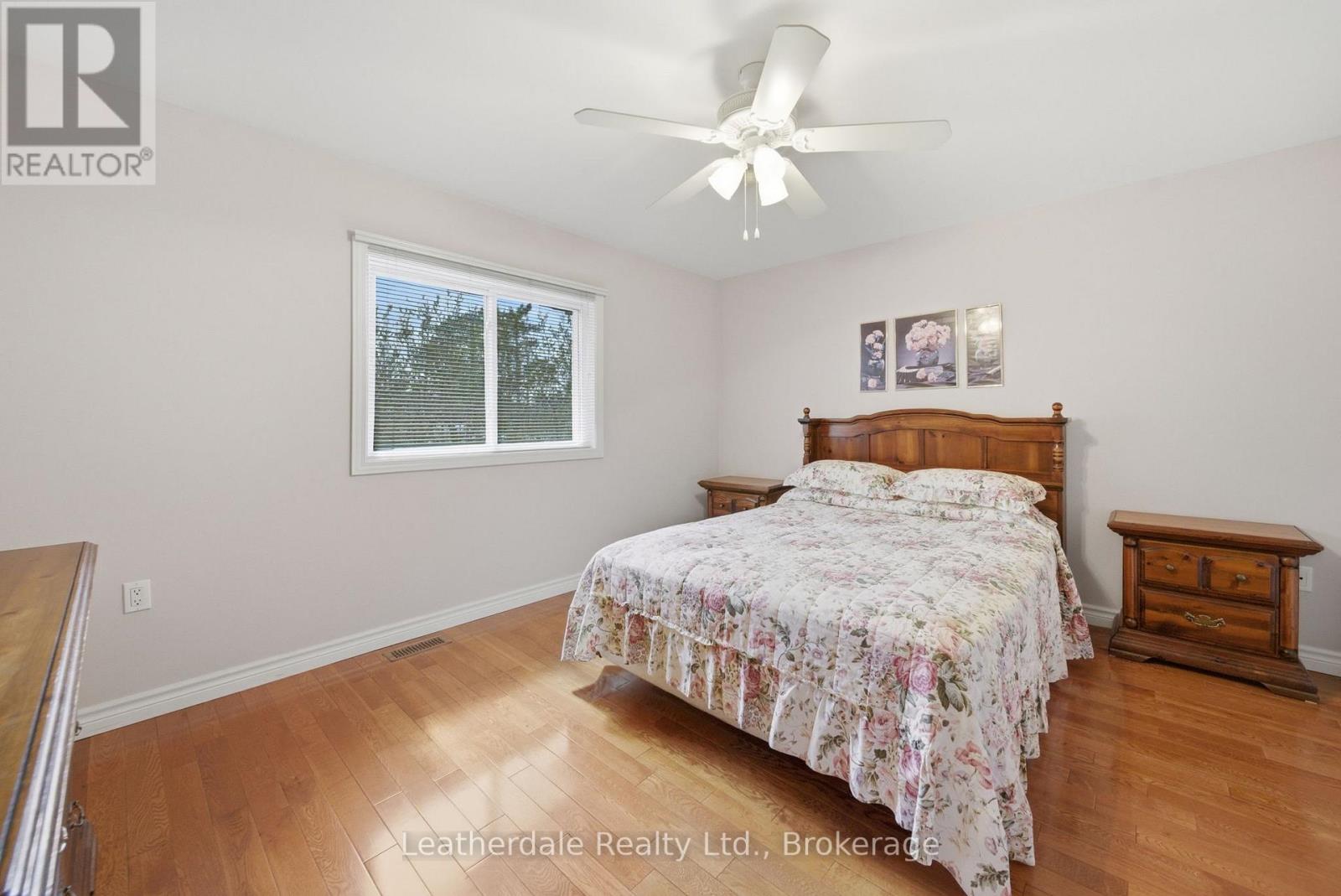 3 ROSEMARY ROAD - 24