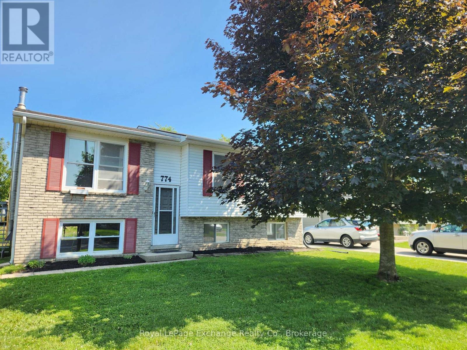 774 ANDREW MALCOLM DRIVE - 1