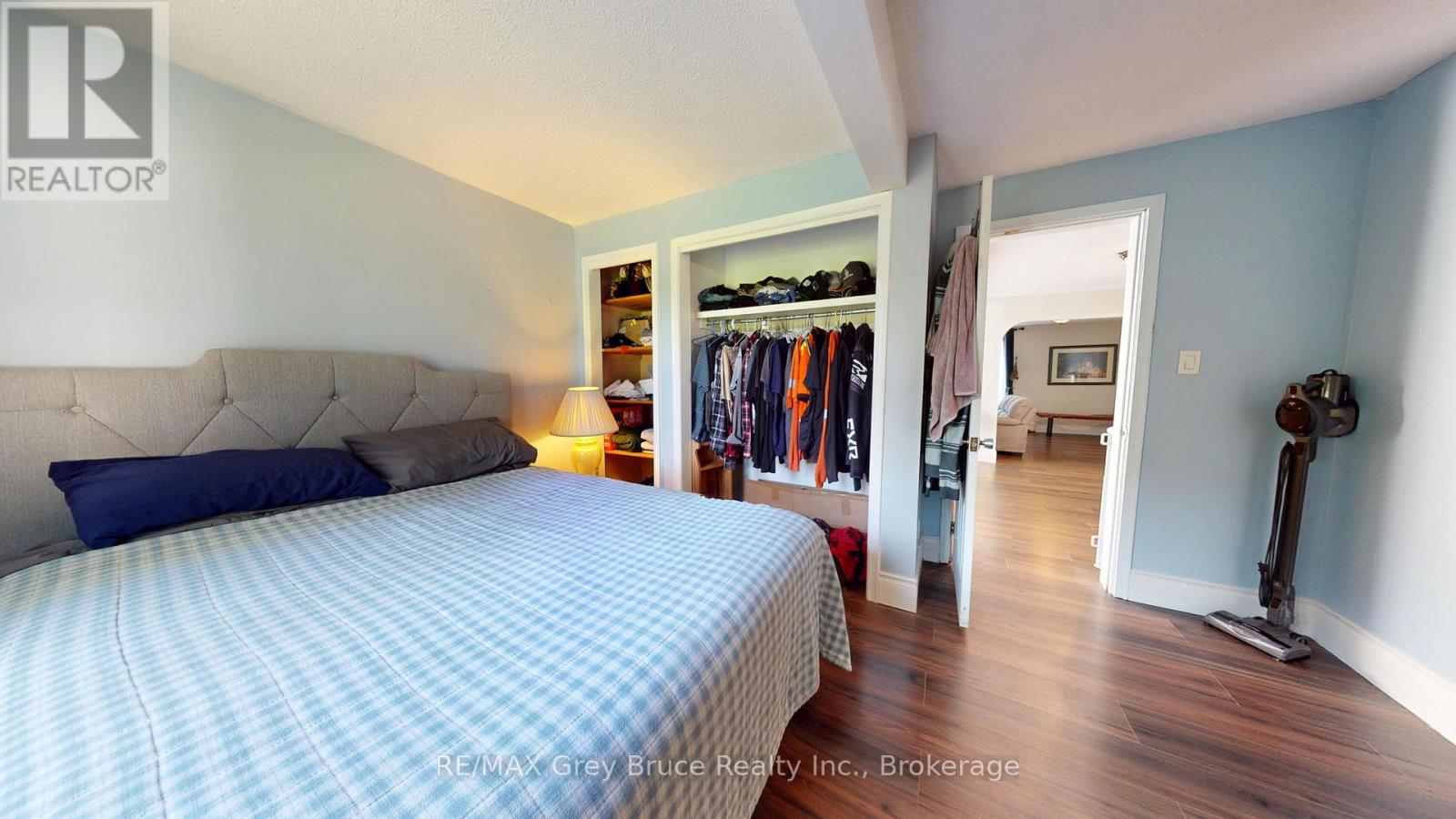 621 11TH STREET W - 26