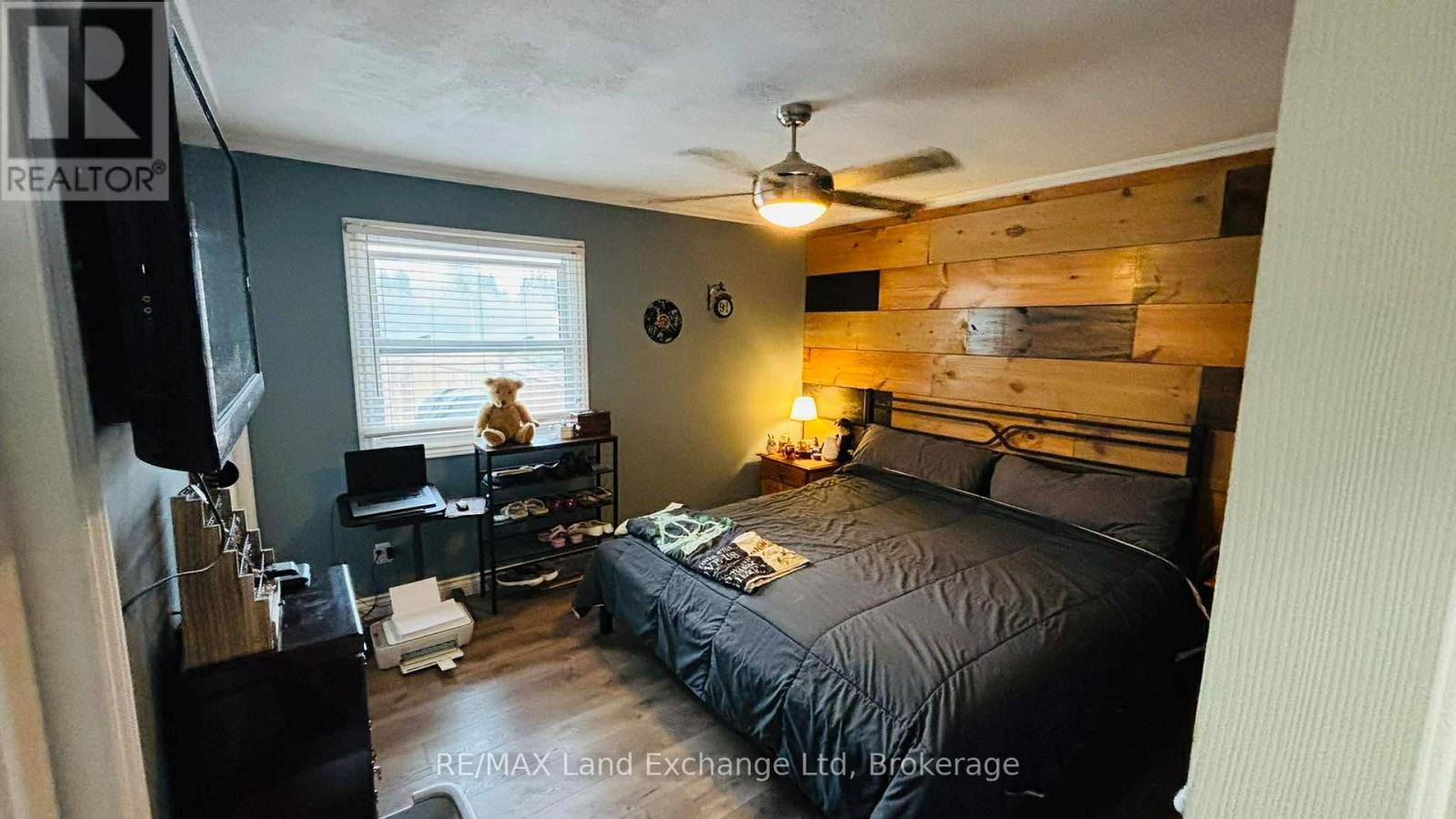 1041 MAIN STREET - 13