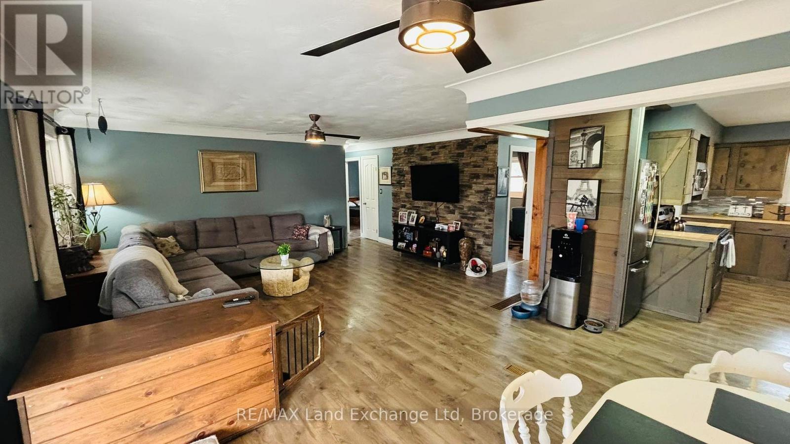 1041 MAIN STREET - 2