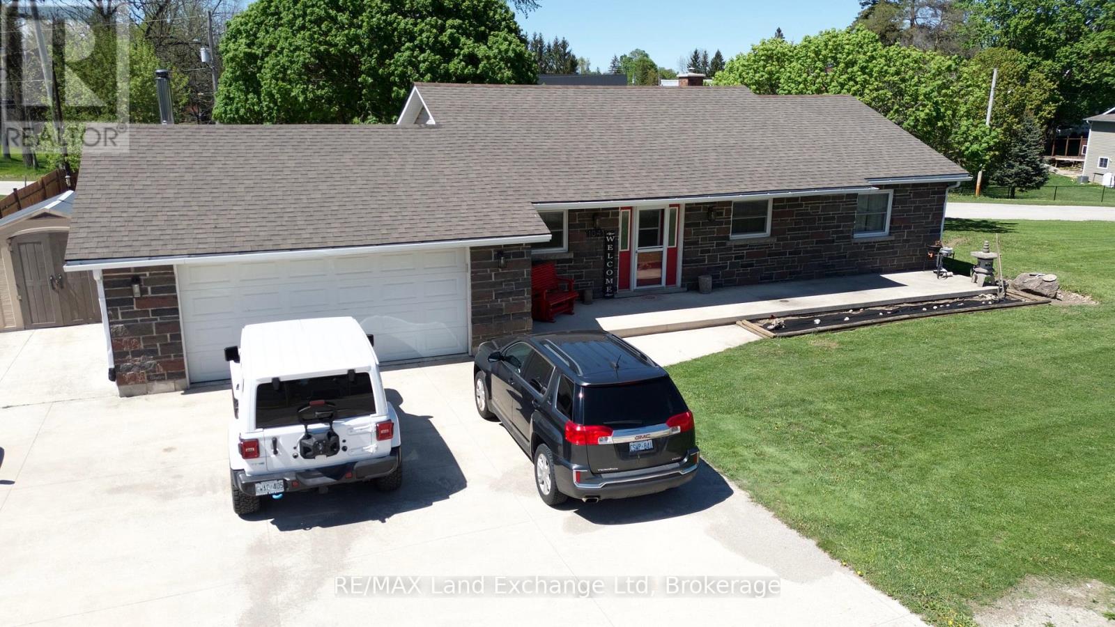 1041 MAIN STREET - 30