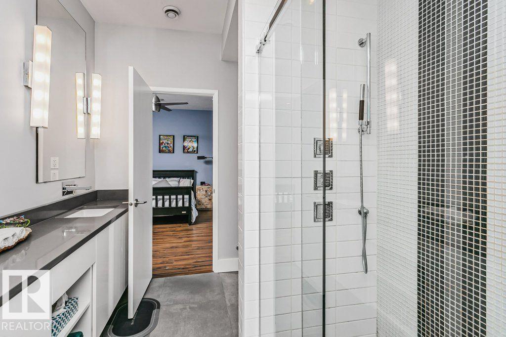 9035 SASKATCHEWAN DR NW - 43