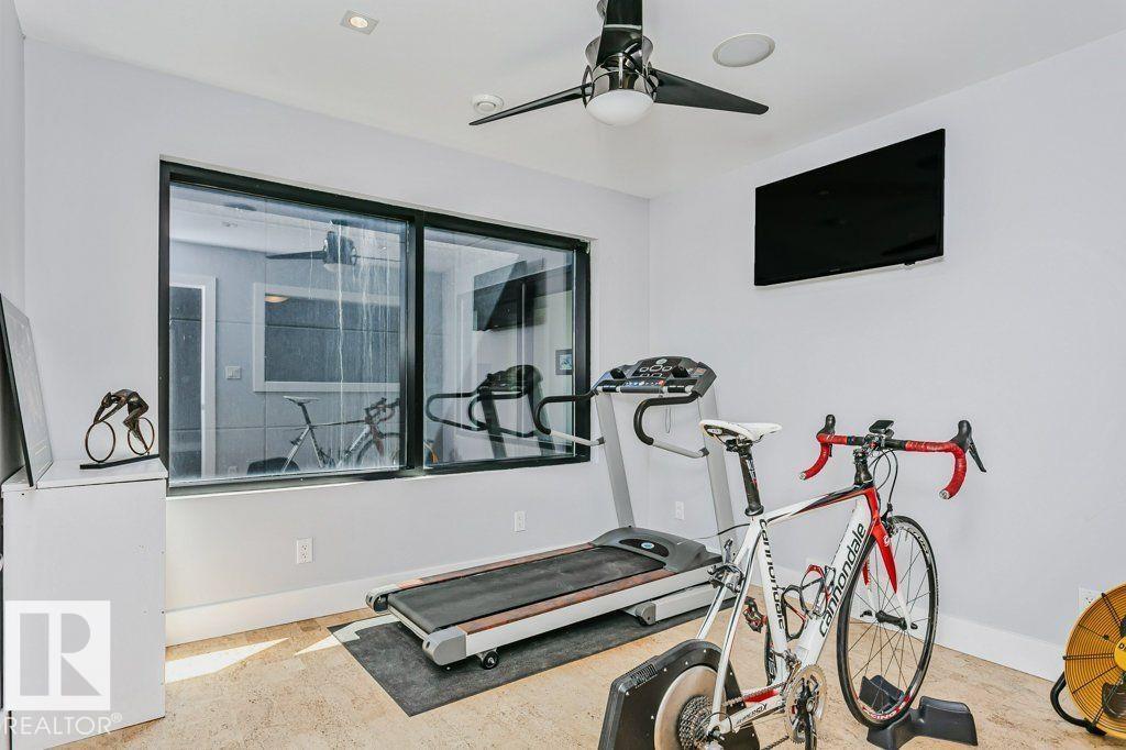 9035 SASKATCHEWAN DR NW - 51