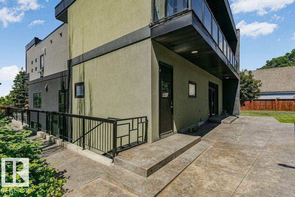 9035 SASKATCHEWAN DR NW - 61