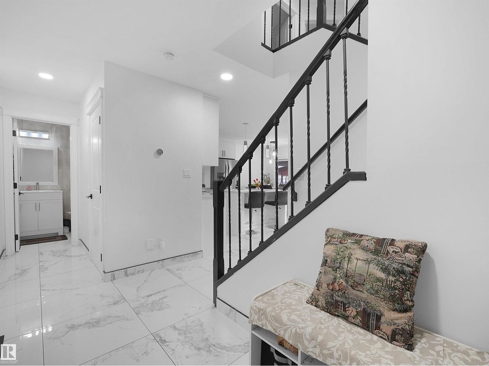 2418 32B ST NW - 15