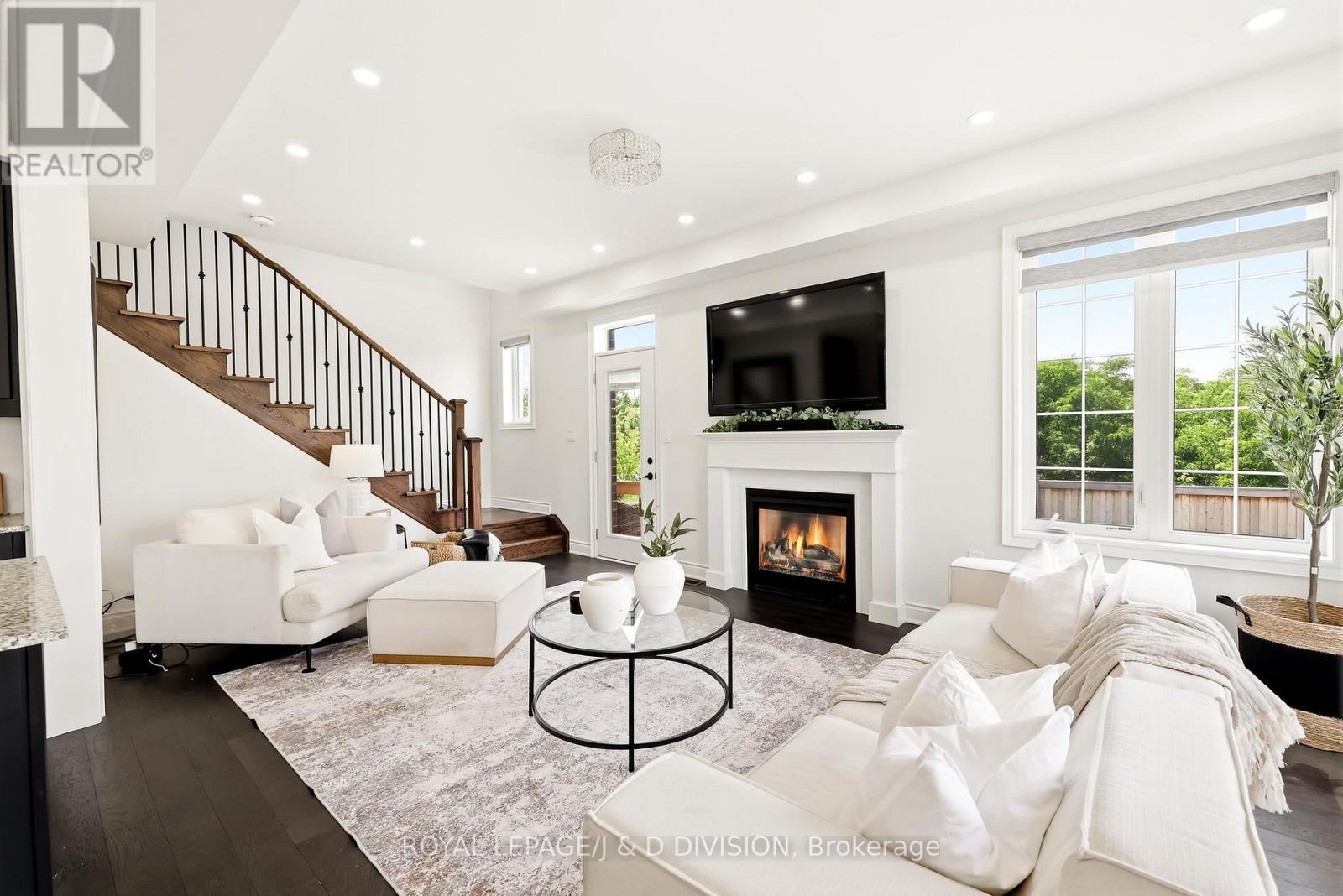 3000 HOLLYBERRY TRAIL - 14