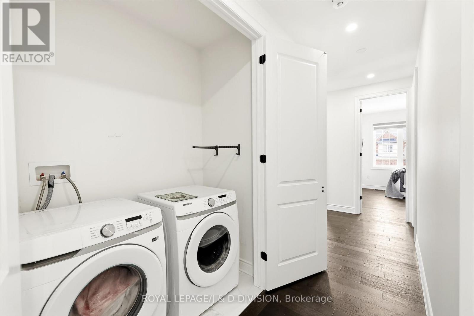 3000 HOLLYBERRY TRAIL - 27