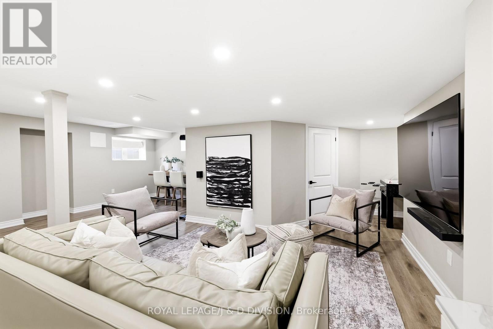 3000 HOLLYBERRY TRAIL - 29