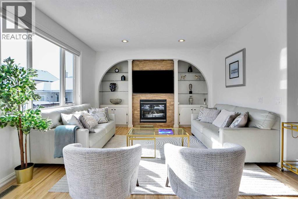 6 Strathridge Way SW - 12