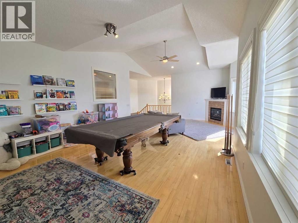 6 Strathridge Way SW - 27