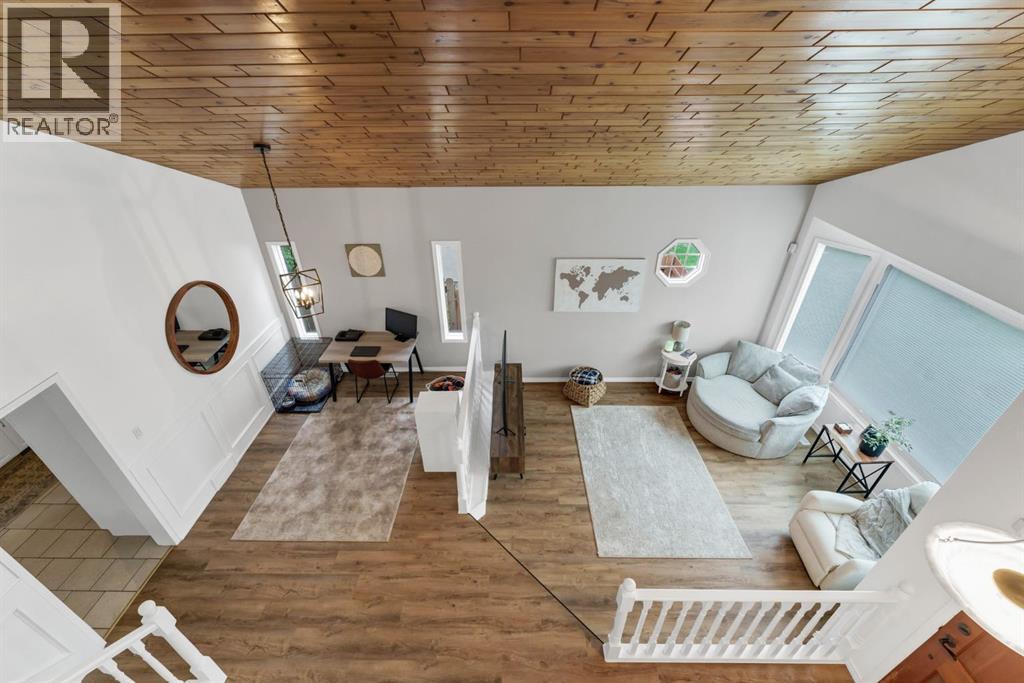 18 Rideau Crescent SE — photo 24