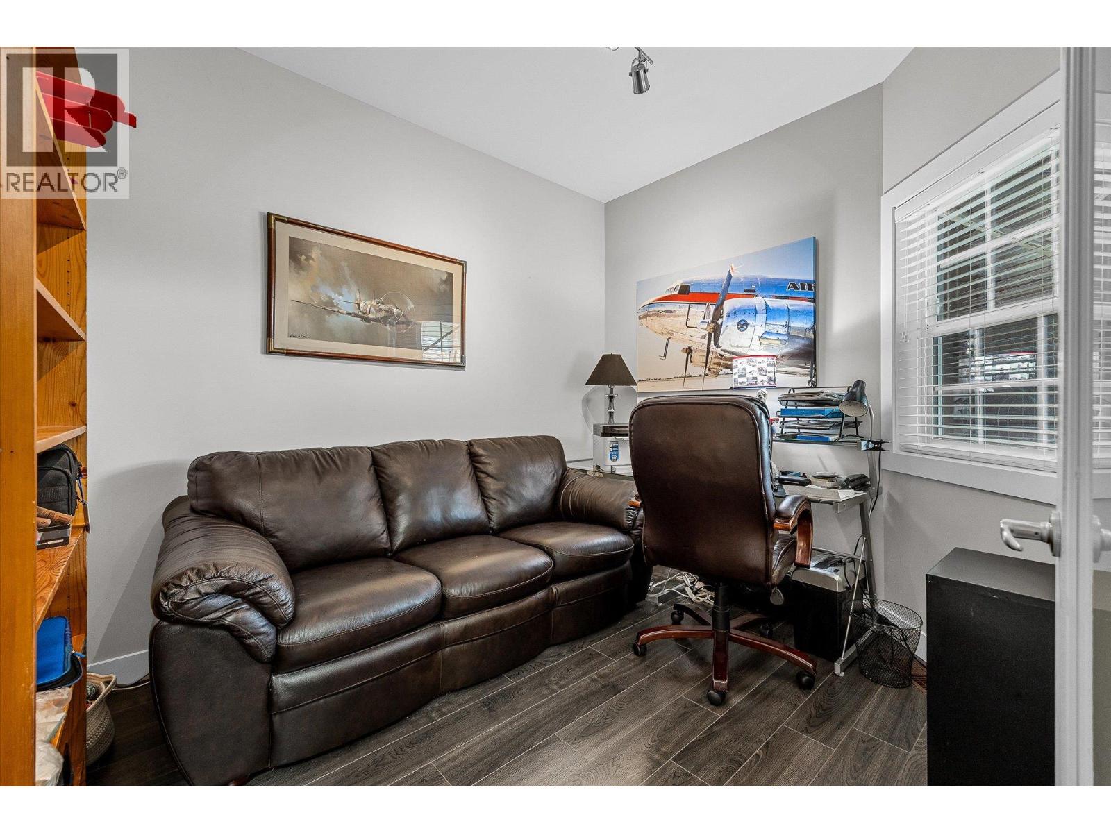 2058 Aspen Drive - 22