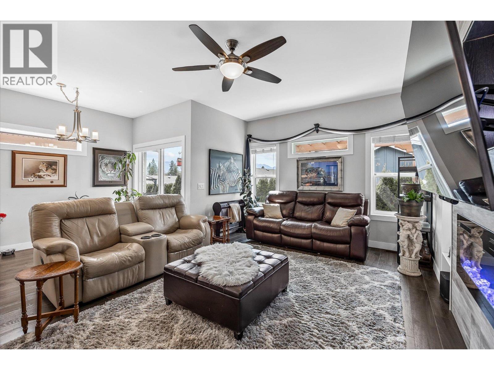 2058 Aspen Drive - 12