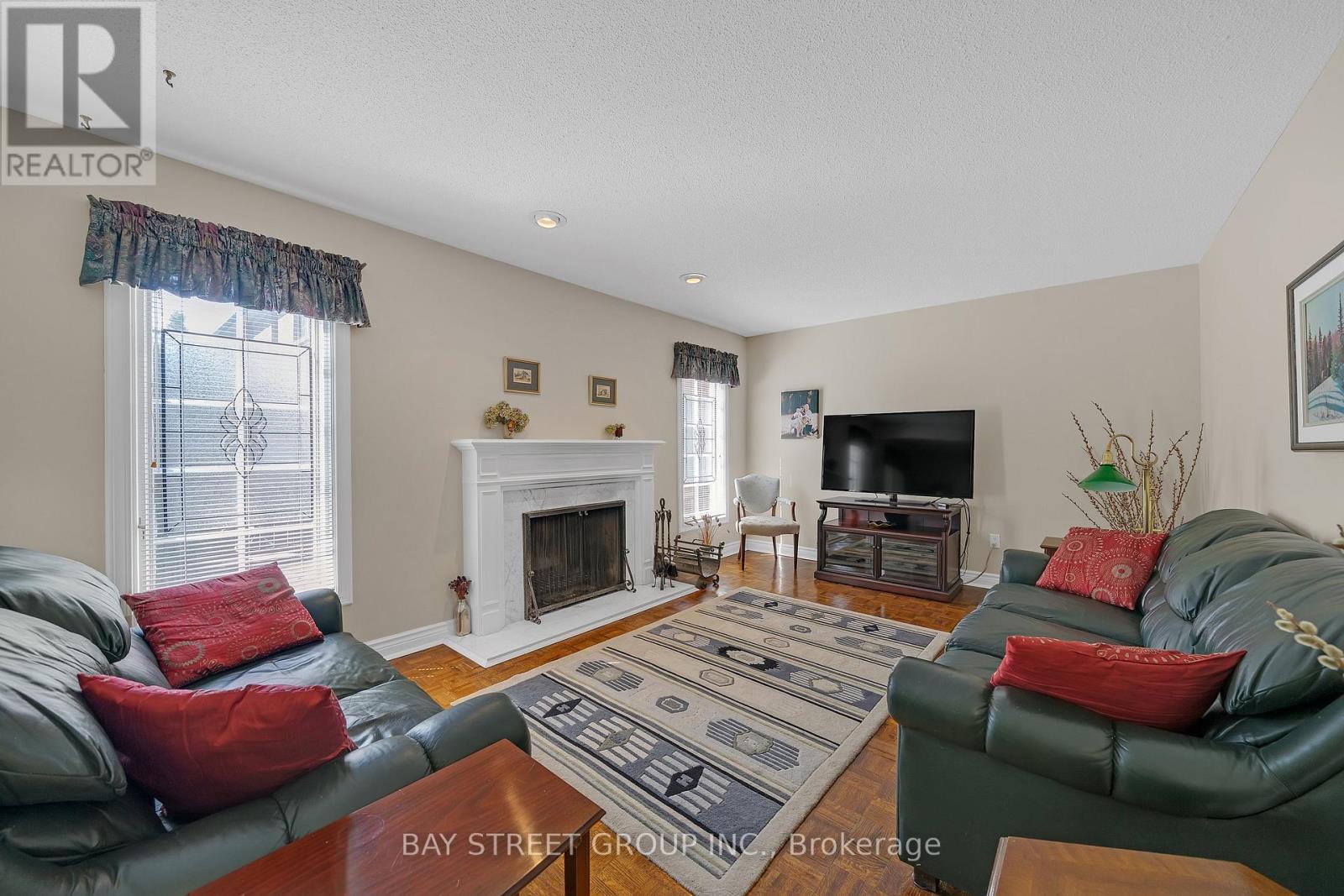 53 STRATHEARN AVENUE - 20