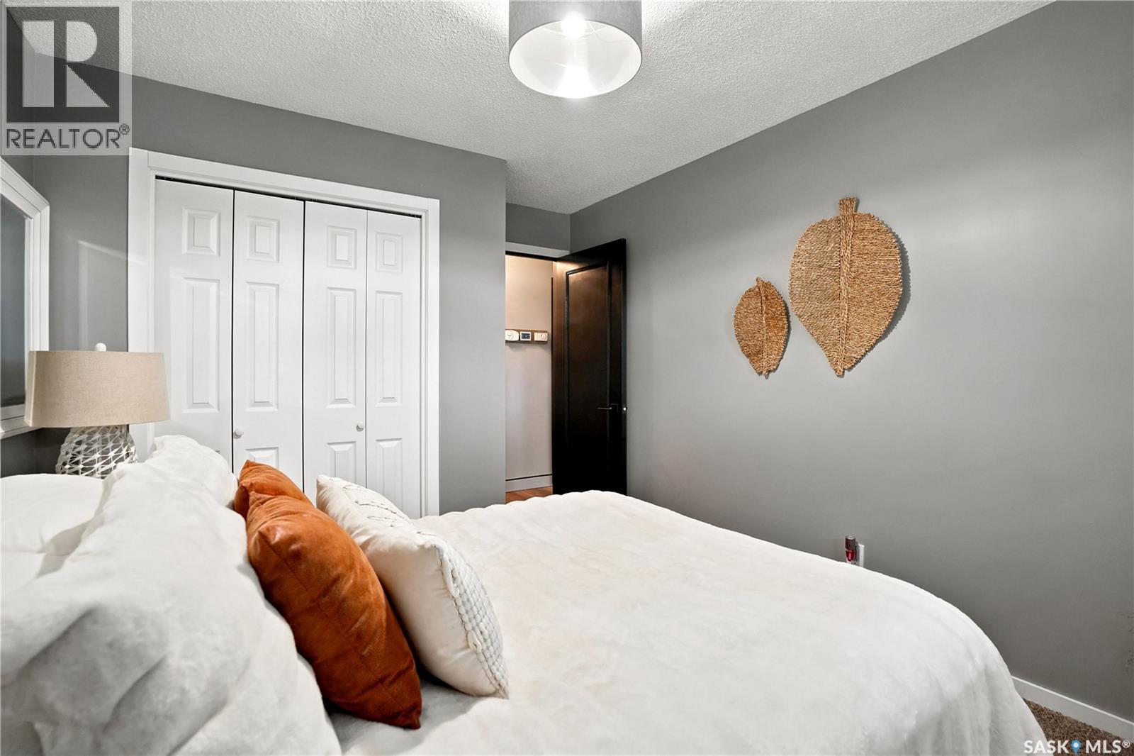 259 Williston DRIVE - 24