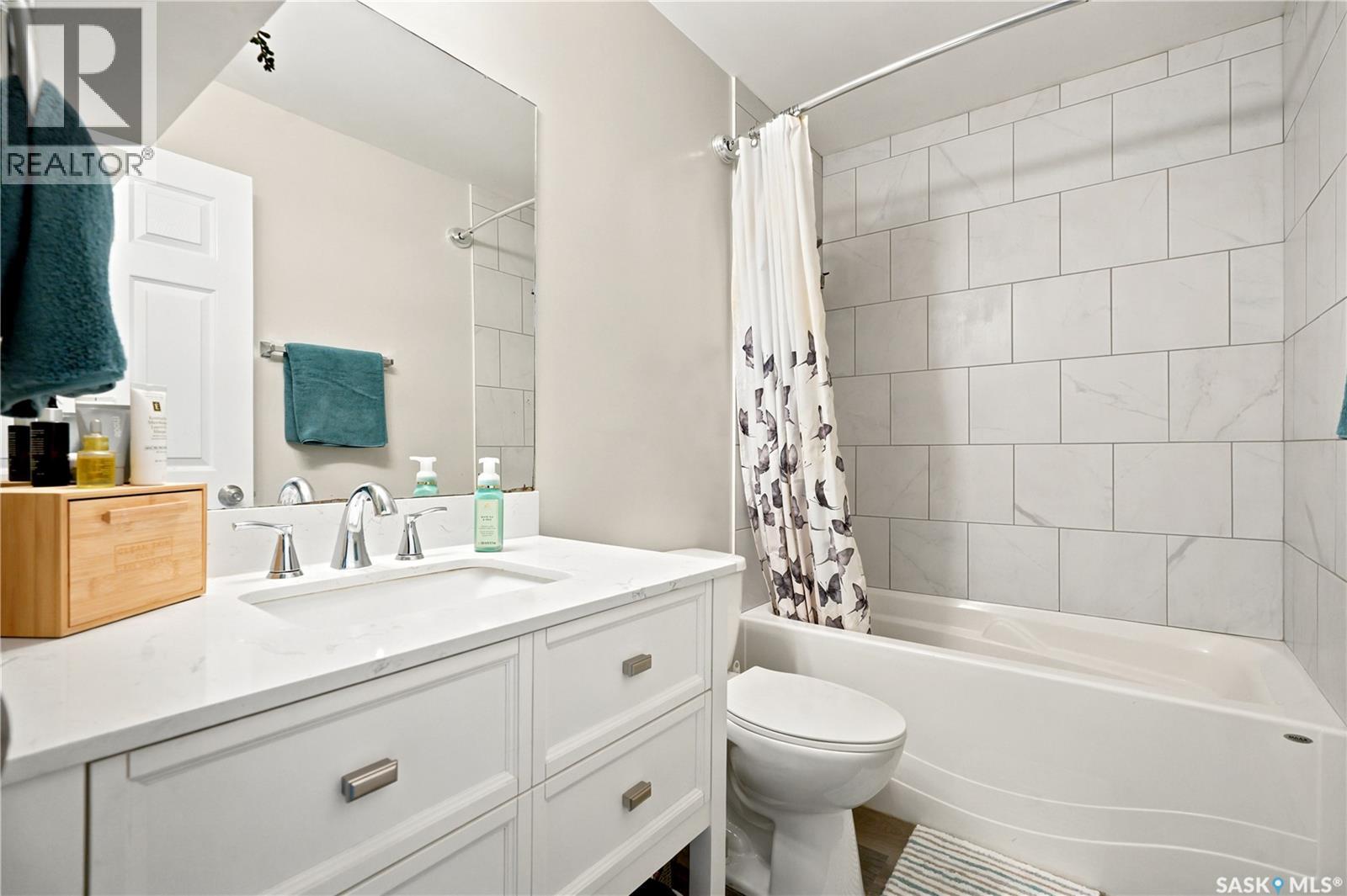 #36 210 Camponi PLACE - 12