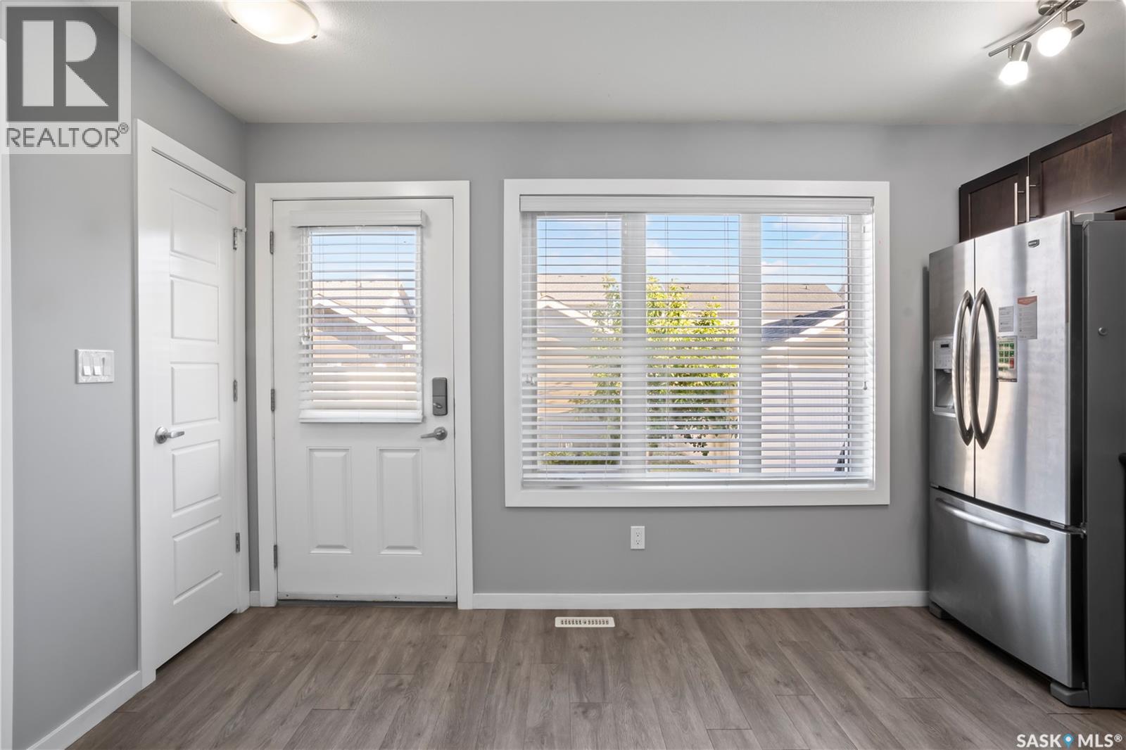 4533 Primrose Green DRIVE E — photo 10