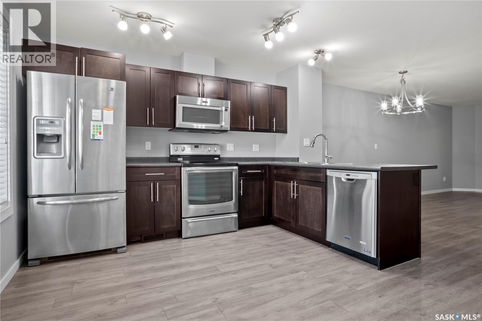 4533 Primrose Green DRIVE E — photo 9