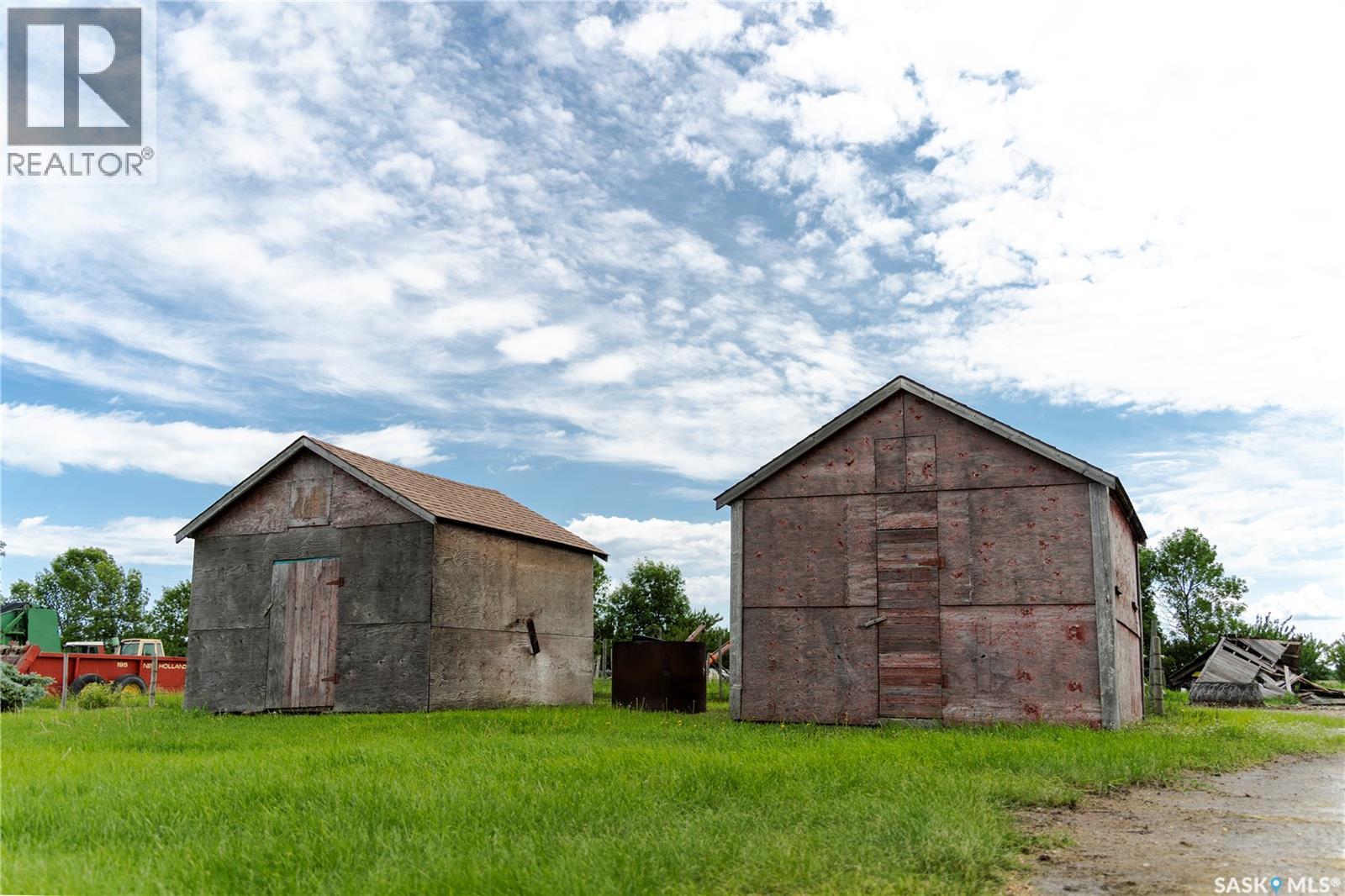 Melville West Cattle Ranch — photo 37