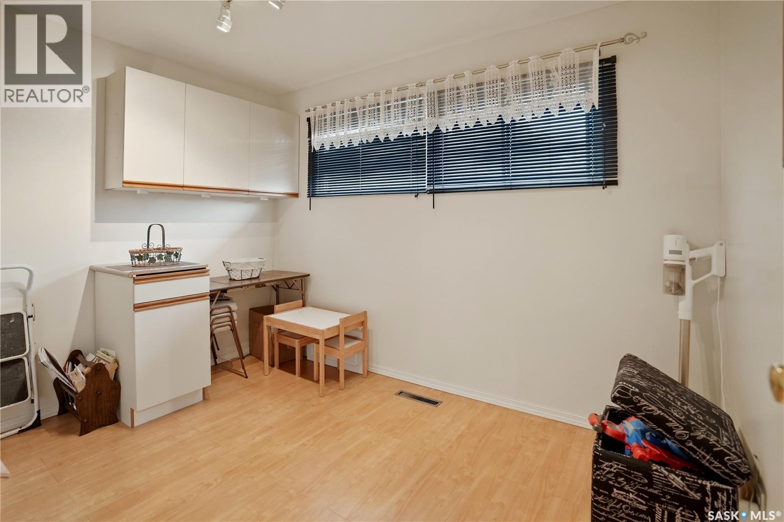 1402 93rd STREET — photo 16