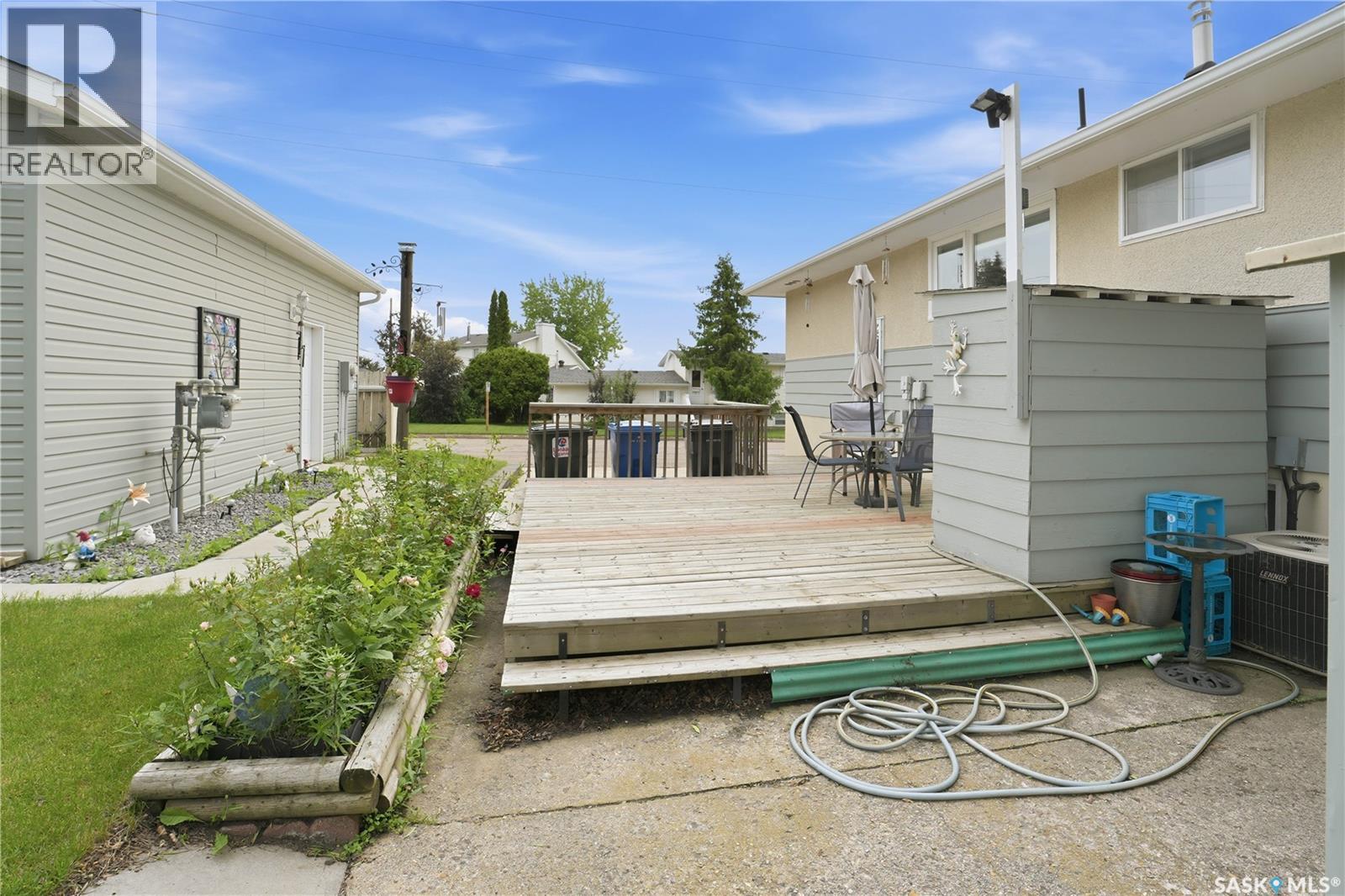 1402 93rd STREET — photo 35