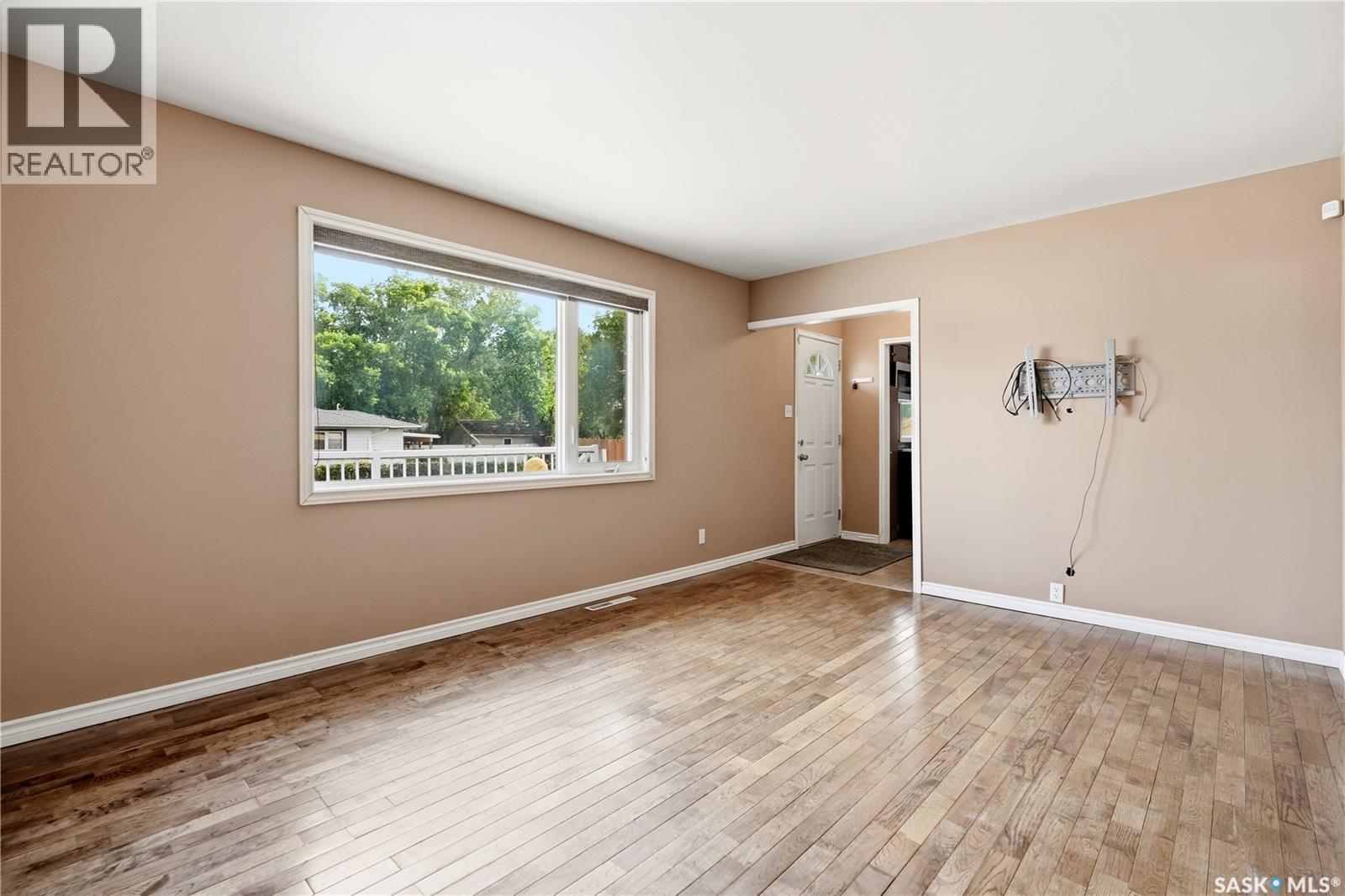 1086 9th AVENUE SW - 18