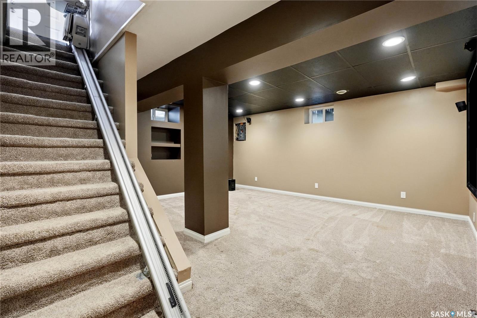 1086 9th AVENUE SW - 23
