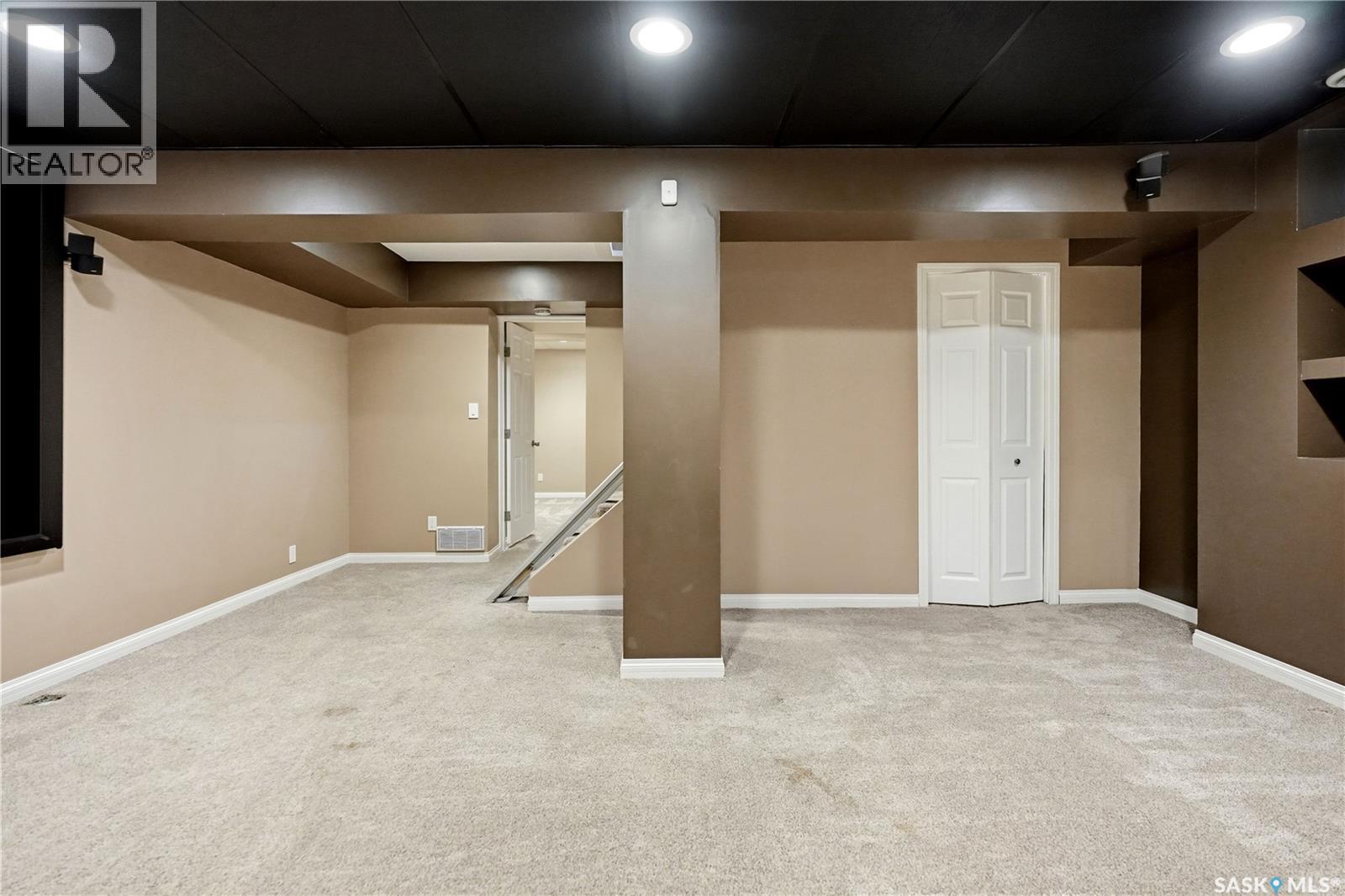 1086 9th AVENUE SW - 25