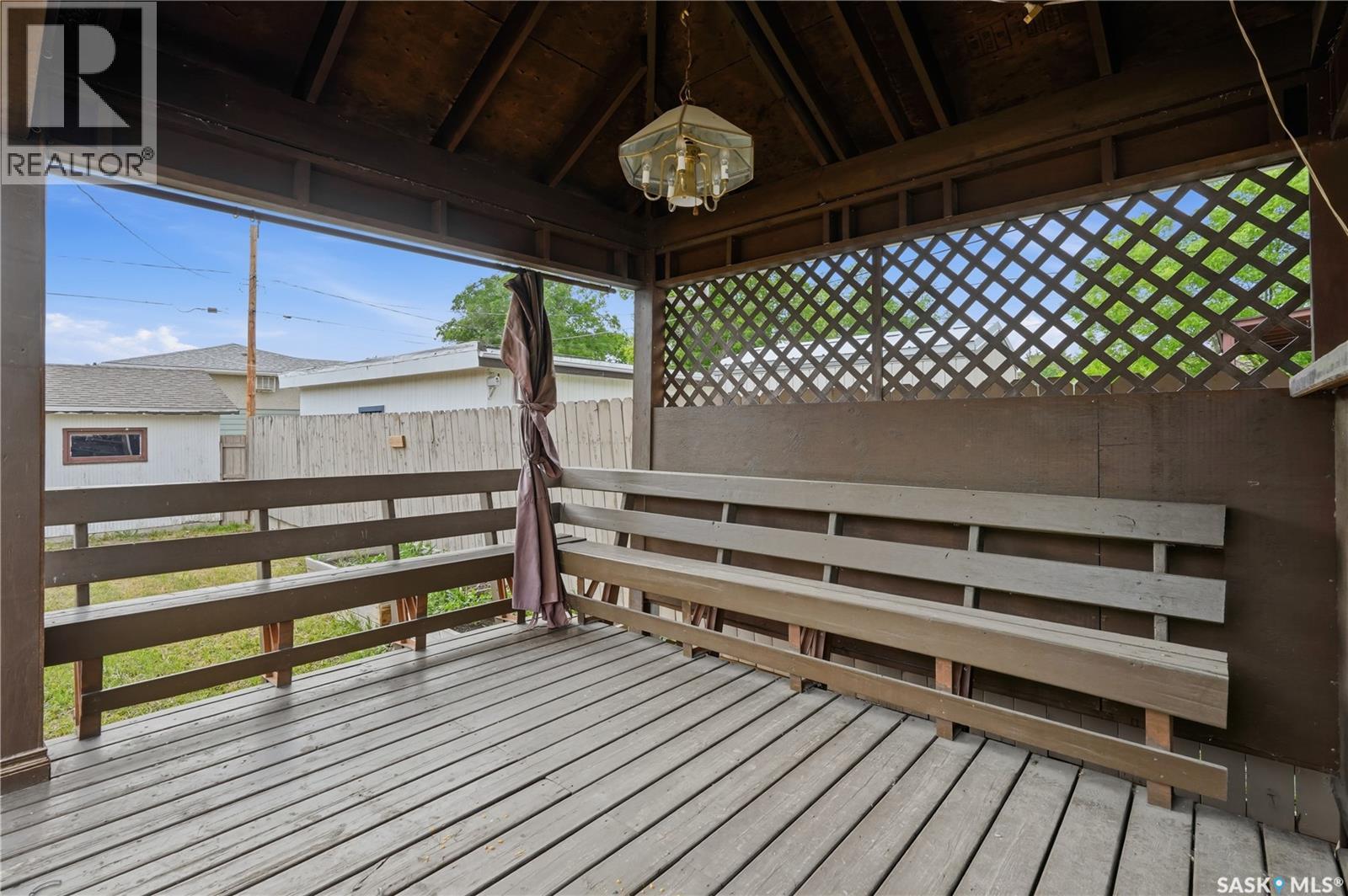 1086 9th AVENUE SW - 39