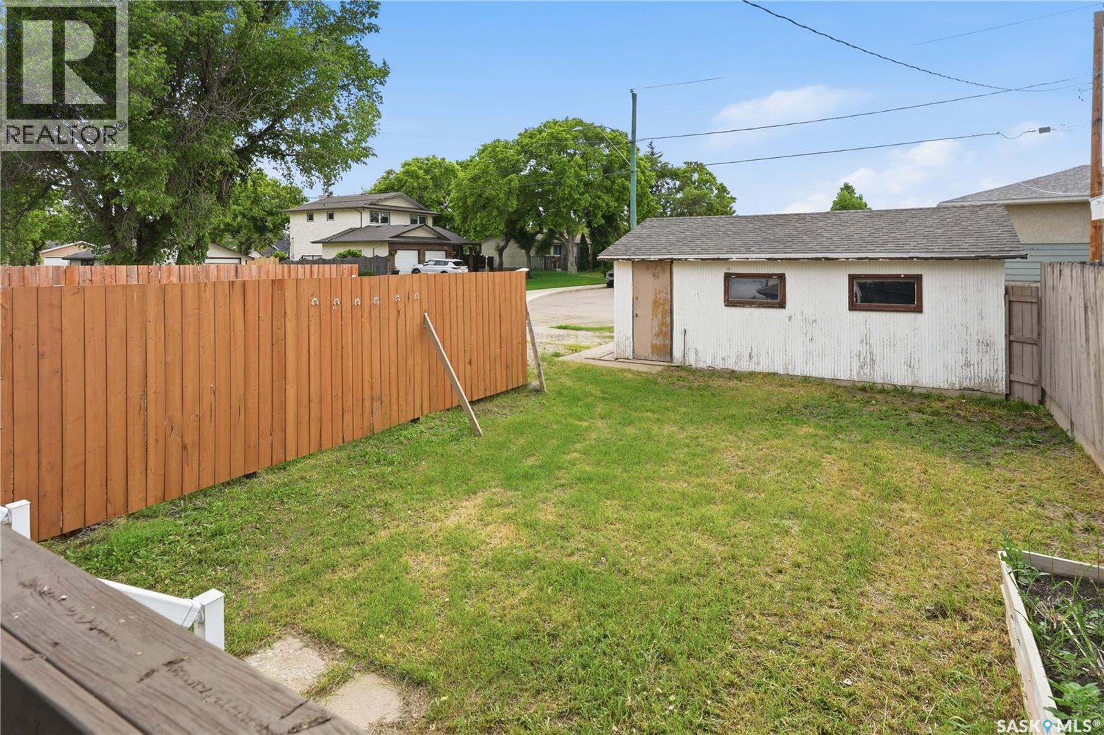 1086 9th AVENUE SW - 41