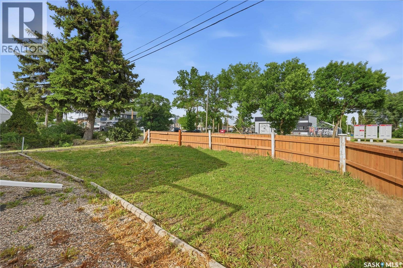 1086 9th AVENUE SW - 47